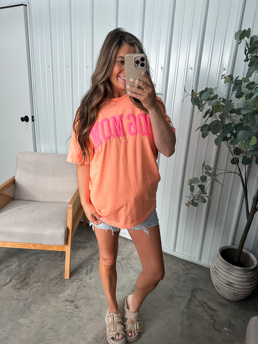 "Dog Mom" CC Tee