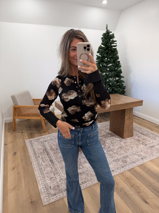 Floral Honeycomb Mesh Raglan-sleeve Henley Top