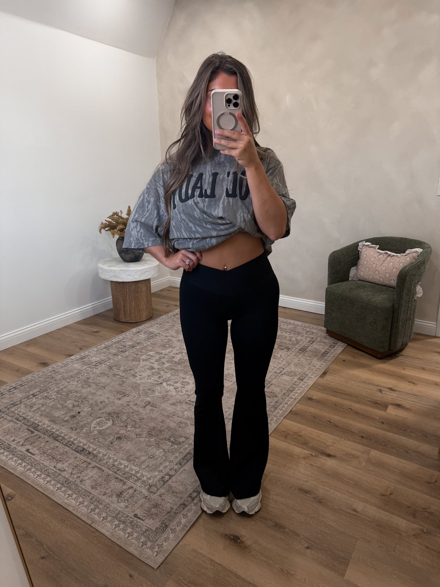 Crossover butter Flare Leggings - black