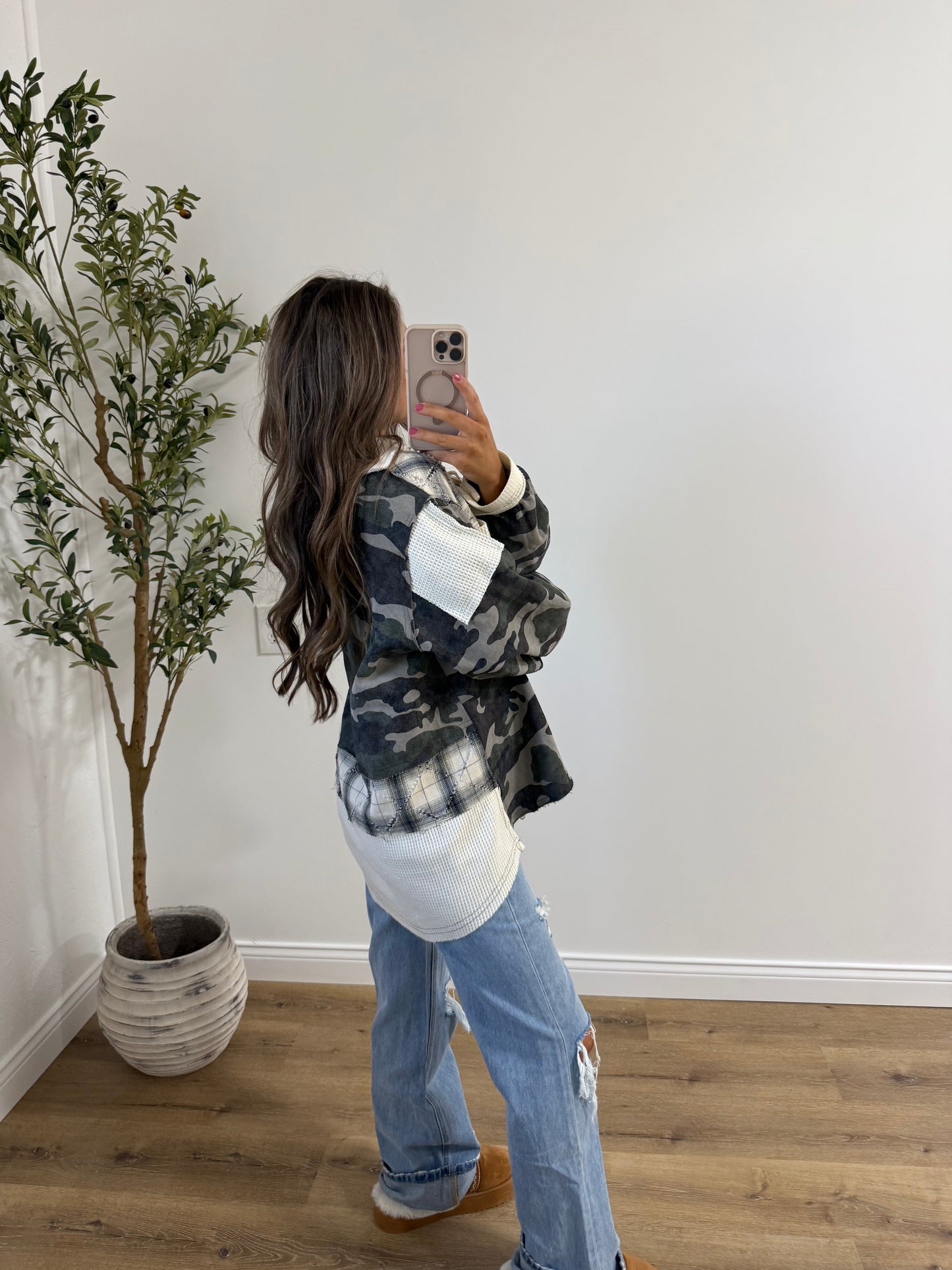 Chandler camo flannel - RESTOCK