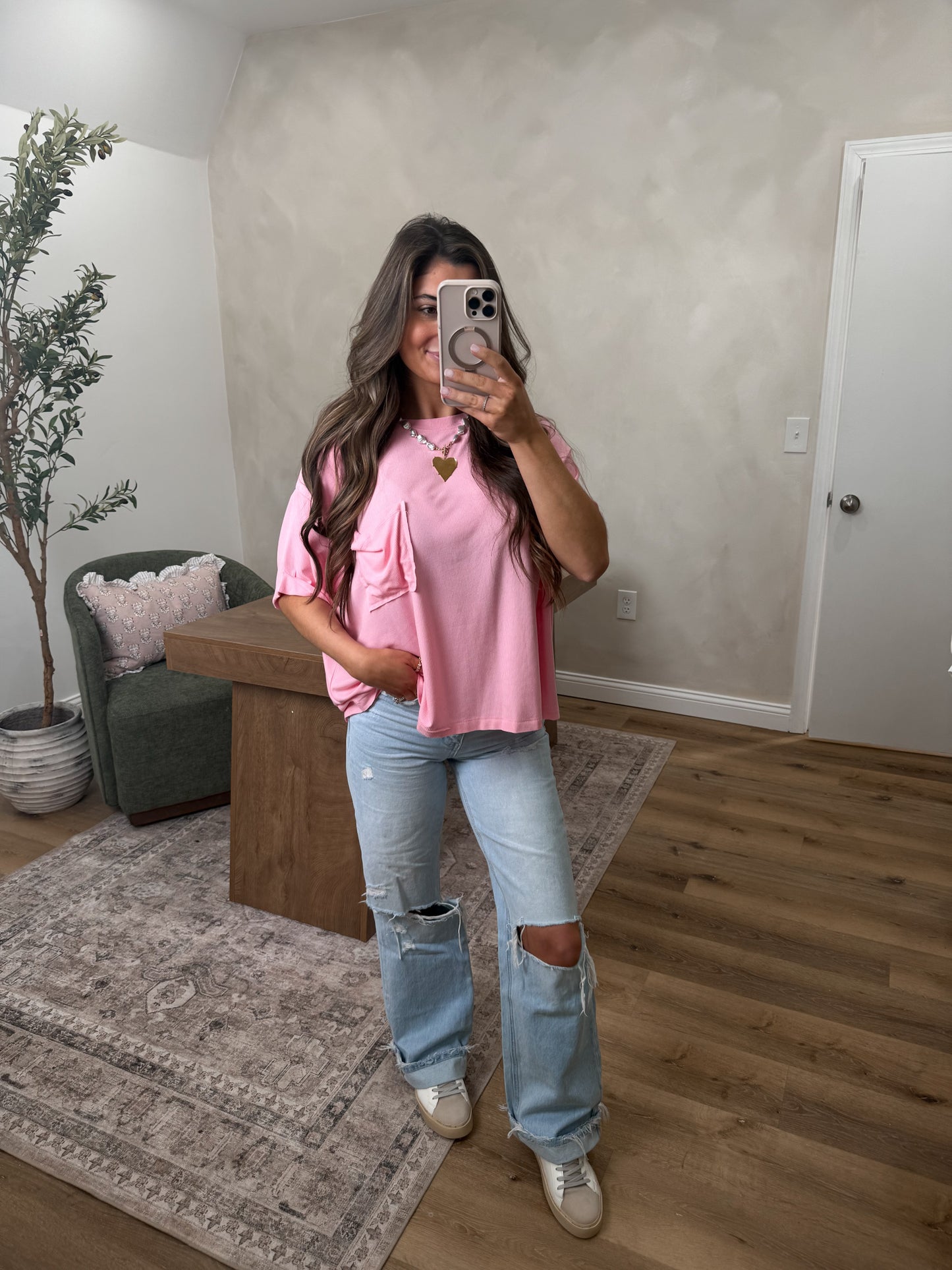 Droopy Pocket Tee - Strawberry Milkshake
