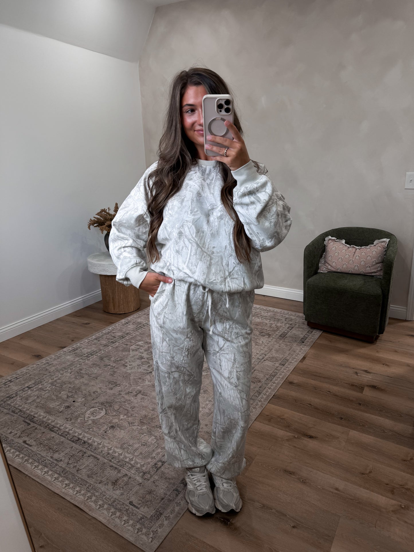 Badlands Camo Joggers - gray