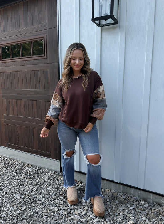 Tatum Pullover- Mocha