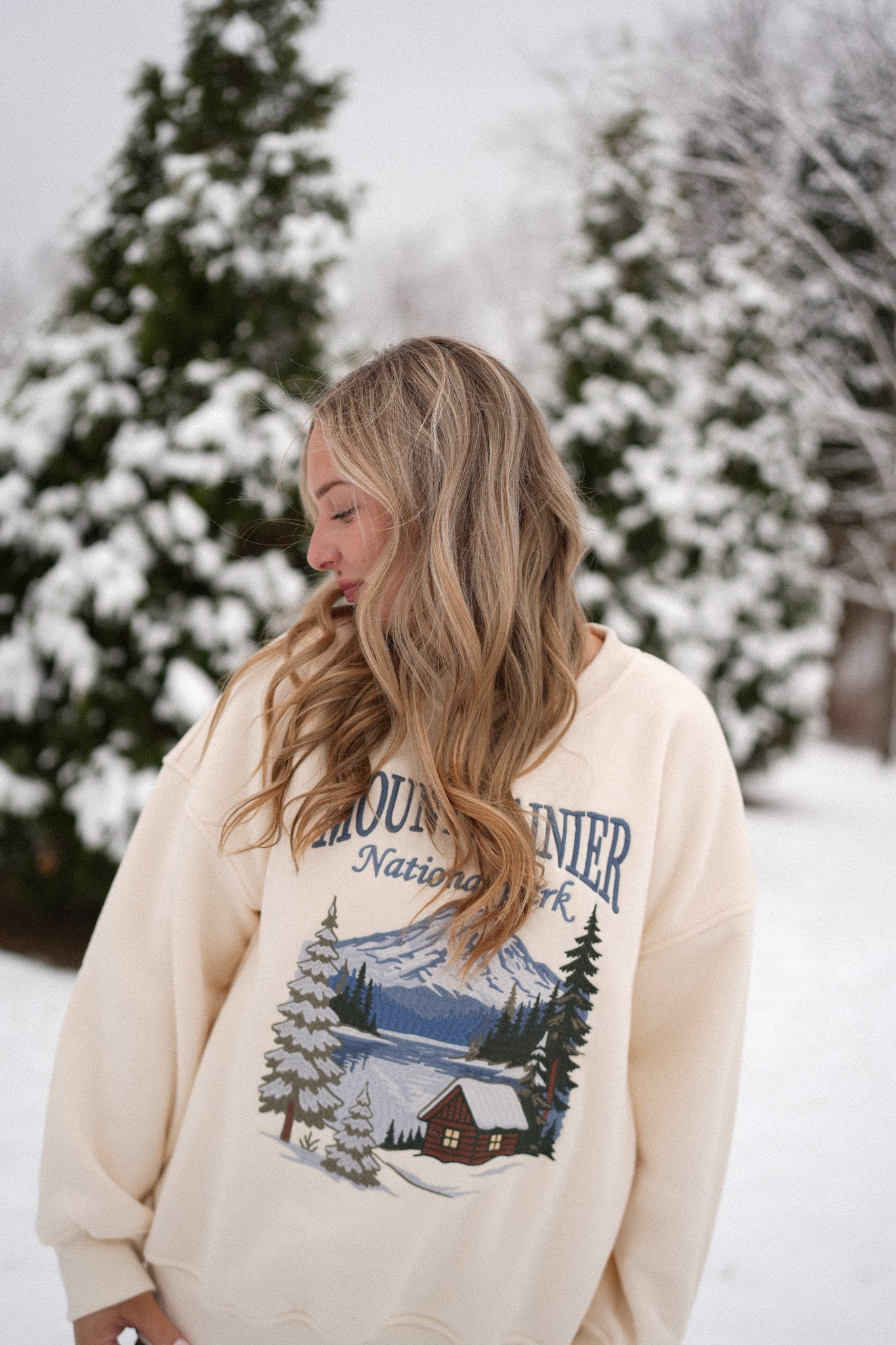 Mt. Rainier luxe Crew Neck