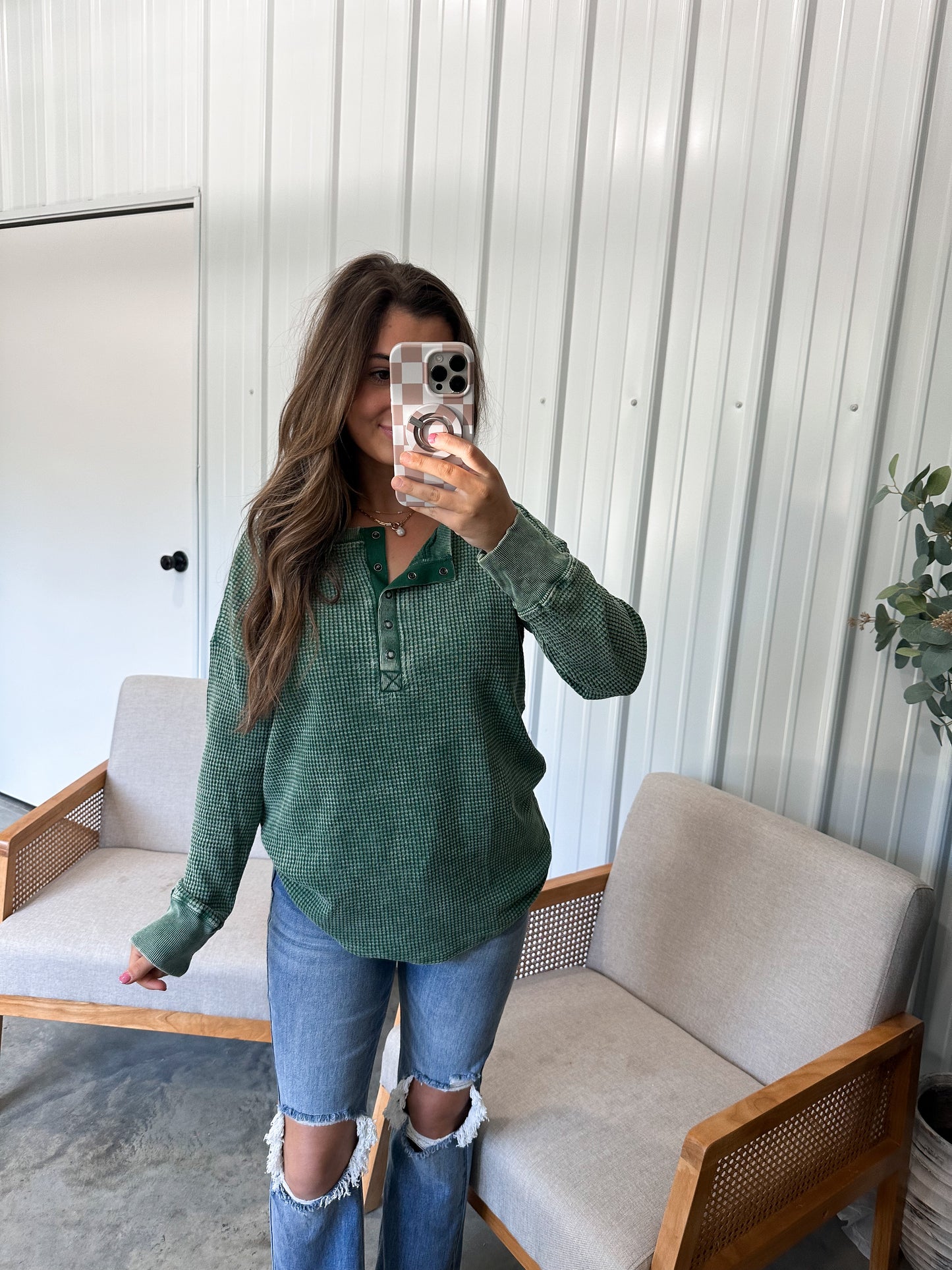 Bella Waffle Knit Henley- kelly green