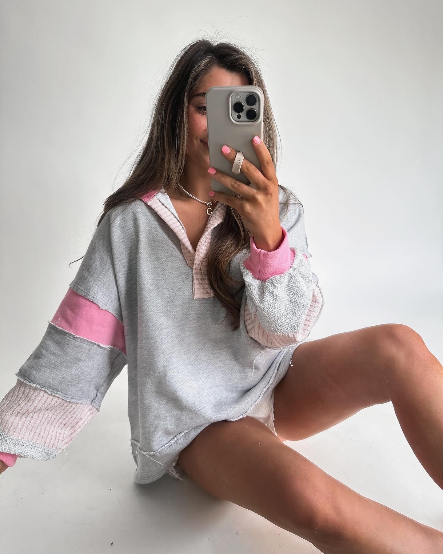 Avery Pullover - Grey/Pink