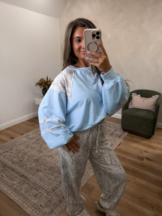 Colorblock Patched Camo Pullover-  Blue