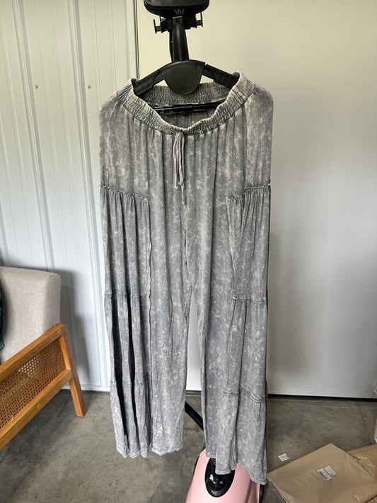 Taren Tiered Pant- Grey **LIGHTLY LOVED**