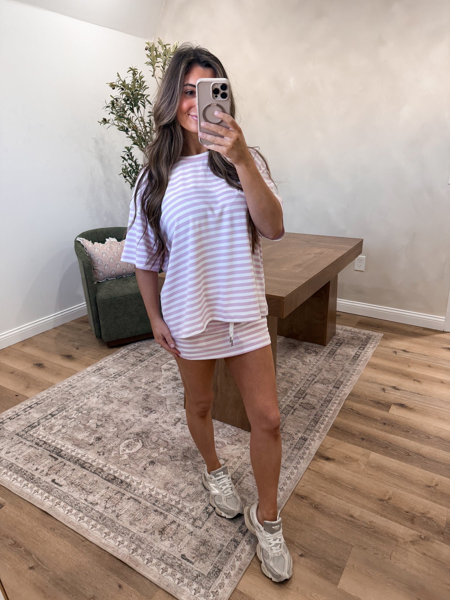 The Angelica Striped Oversized Tee & Skort Set - pink/white