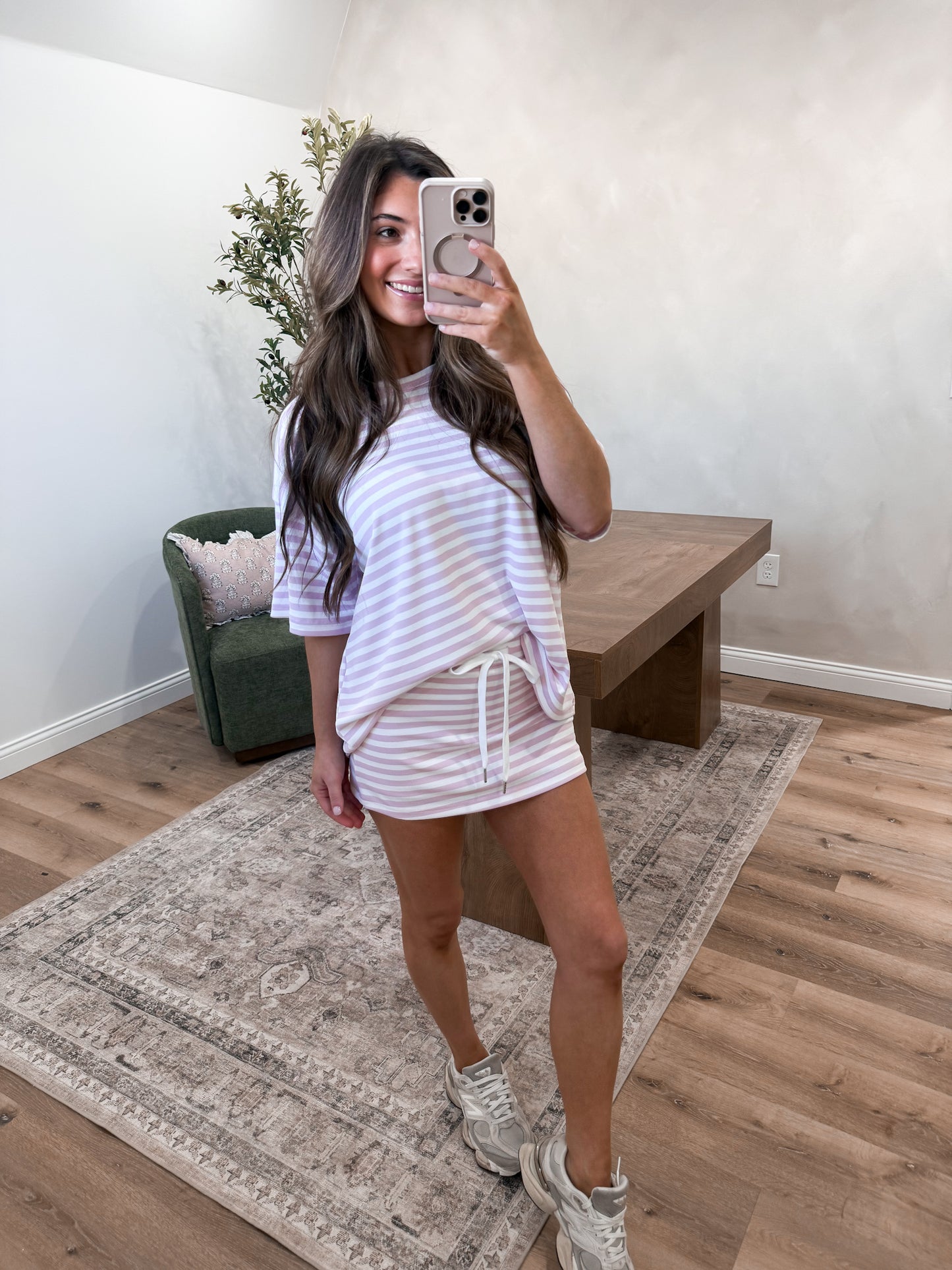 The Angelica Striped Oversized Tee & Skort Set - pink/white