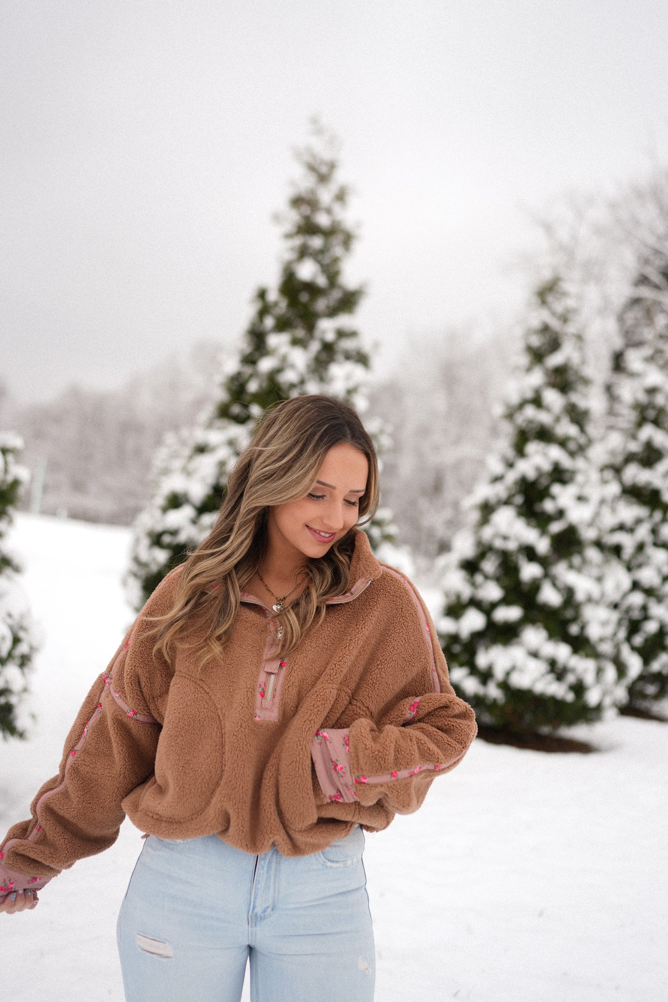 Ditsy Floral pullover- milk chocolate