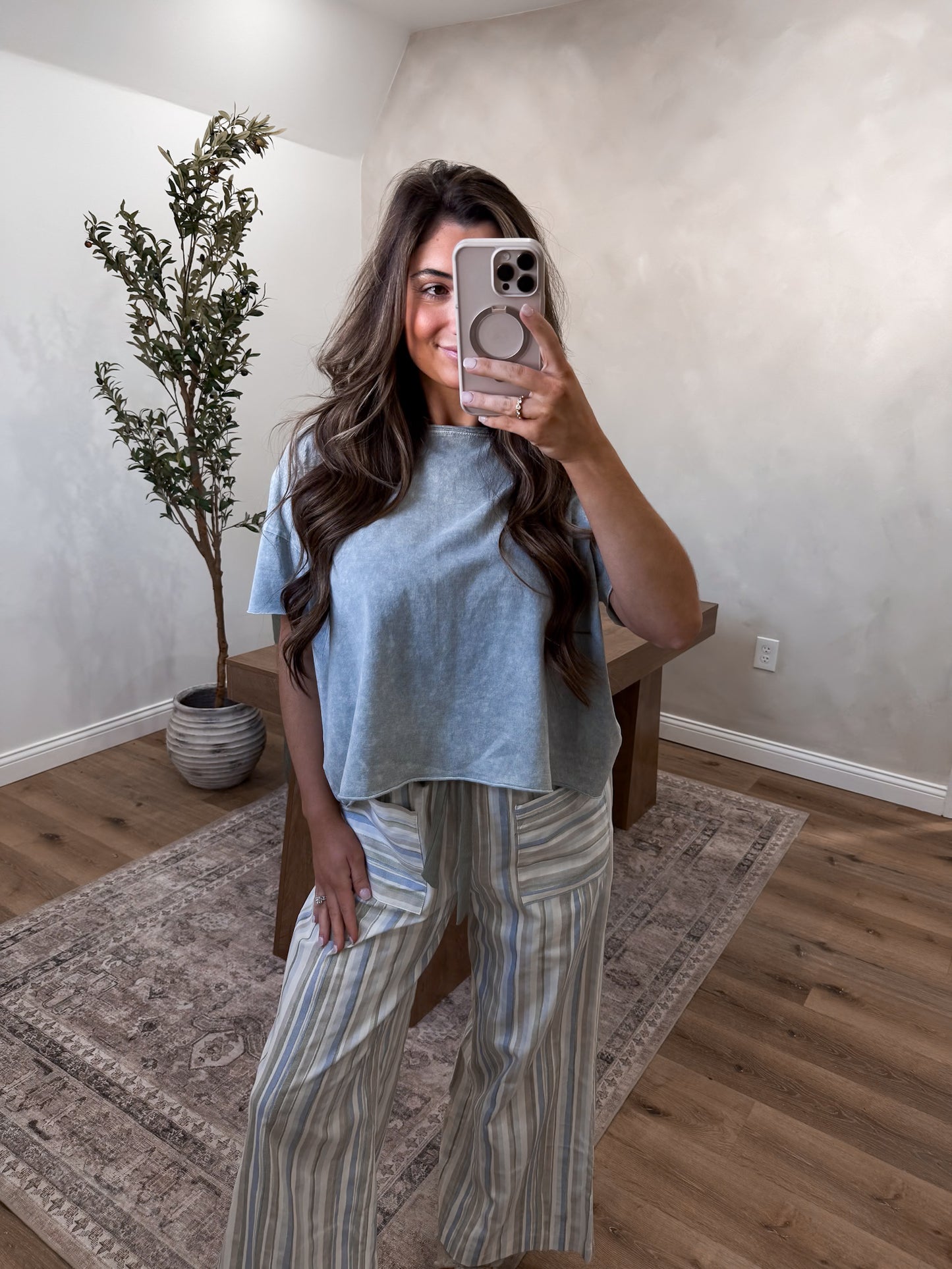 Halo Sadie Washed Tee - light grey