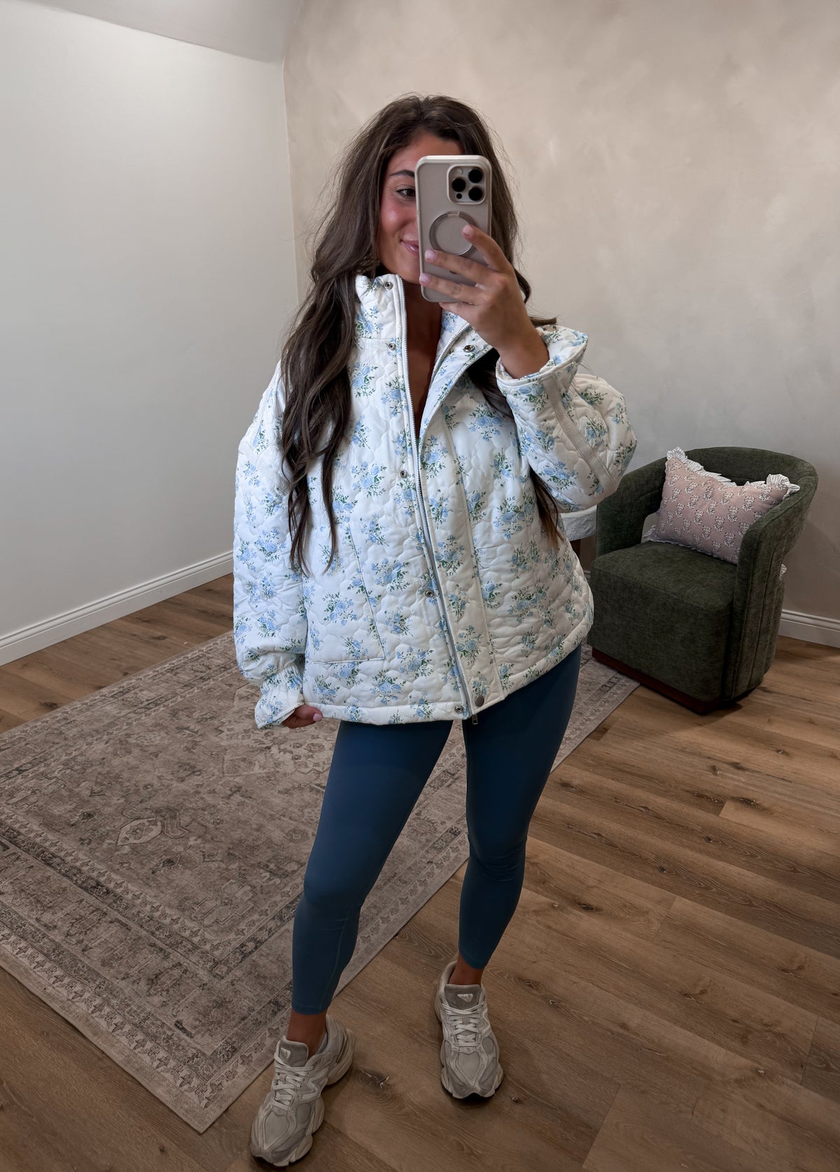 Floral Quilted Jacket - cream/blue *FREAKY FRIDAY SURPRISE ITEM*