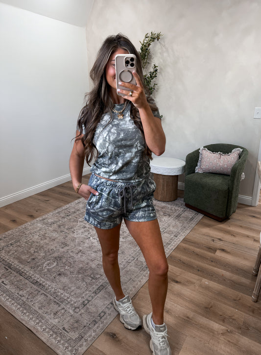 The Briar Camo Shorts - olive