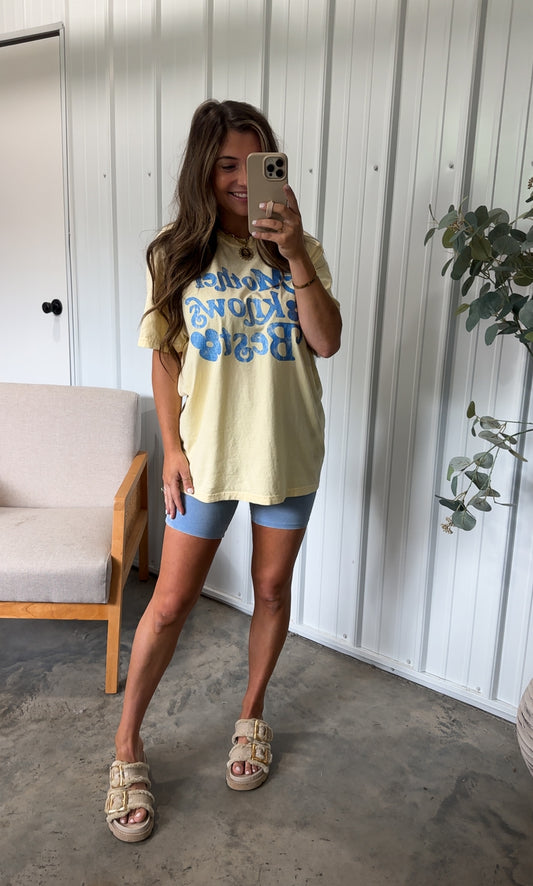 Mother Knows Best Graphic Tee- Buttery Yellow