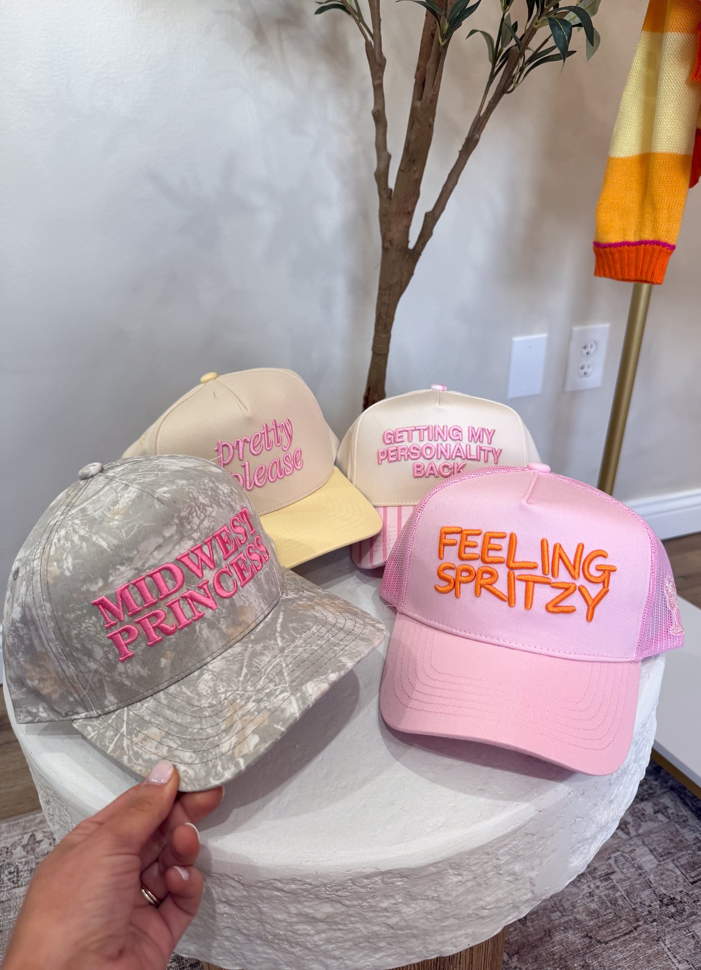 Feeling Spritzy Trucker Hat - pink/orange