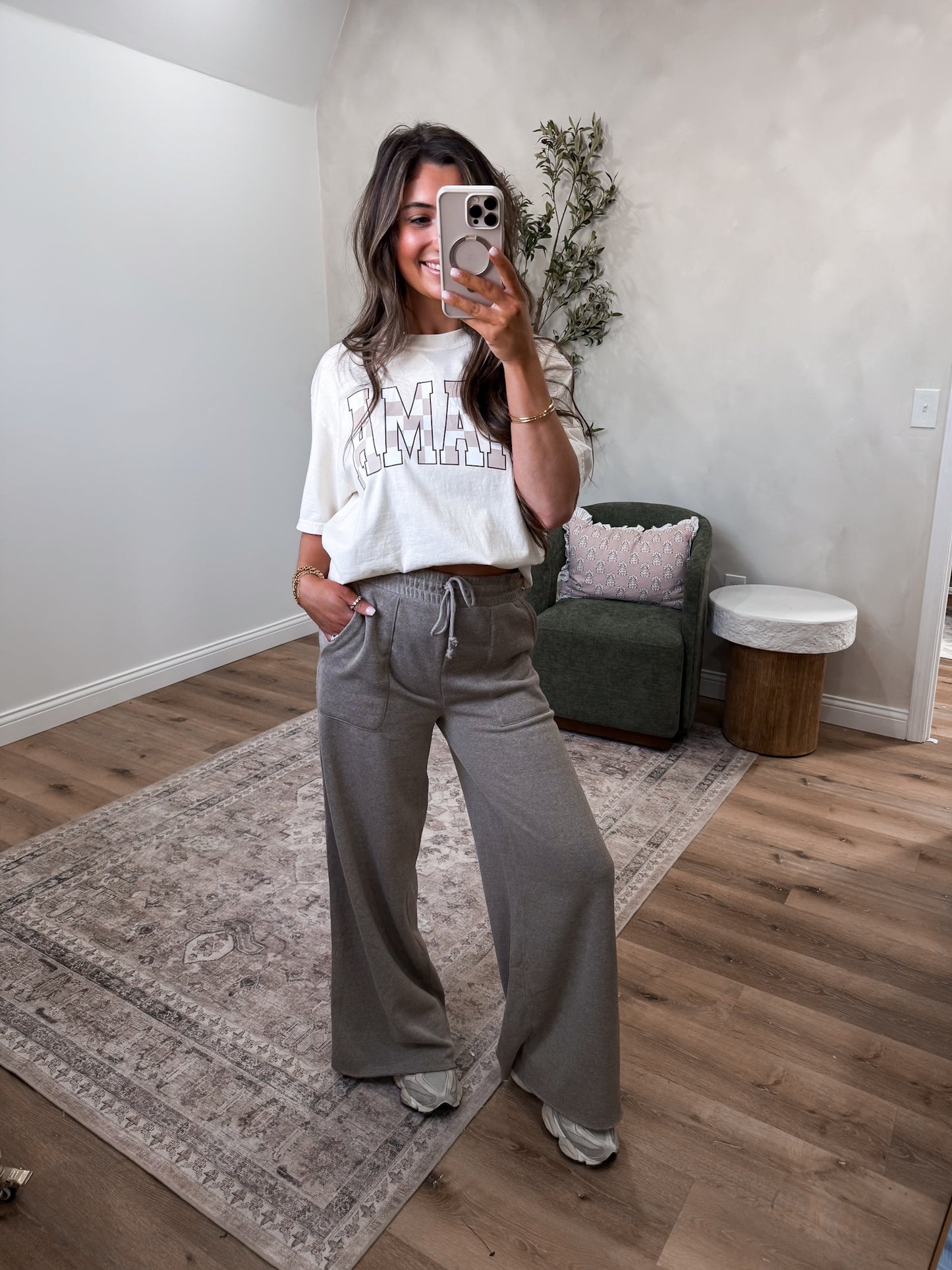 The Weekened Burnout French Terry Pants - mocha