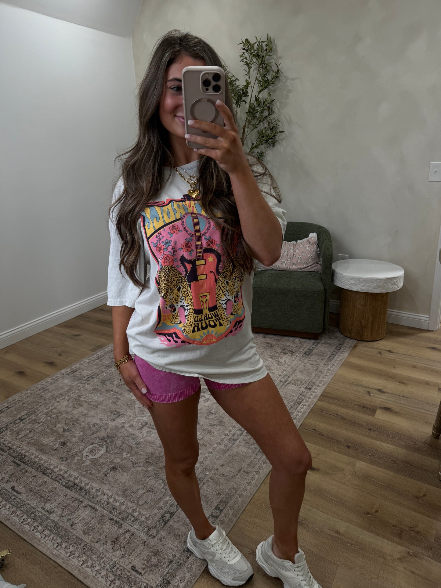 Rock N Roll World Tour Leopard Graphic Tee - washed lavender