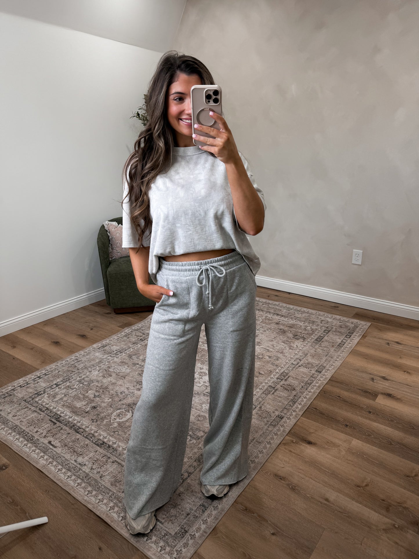 The Weekend Burnout French Terry Pants - heather grey