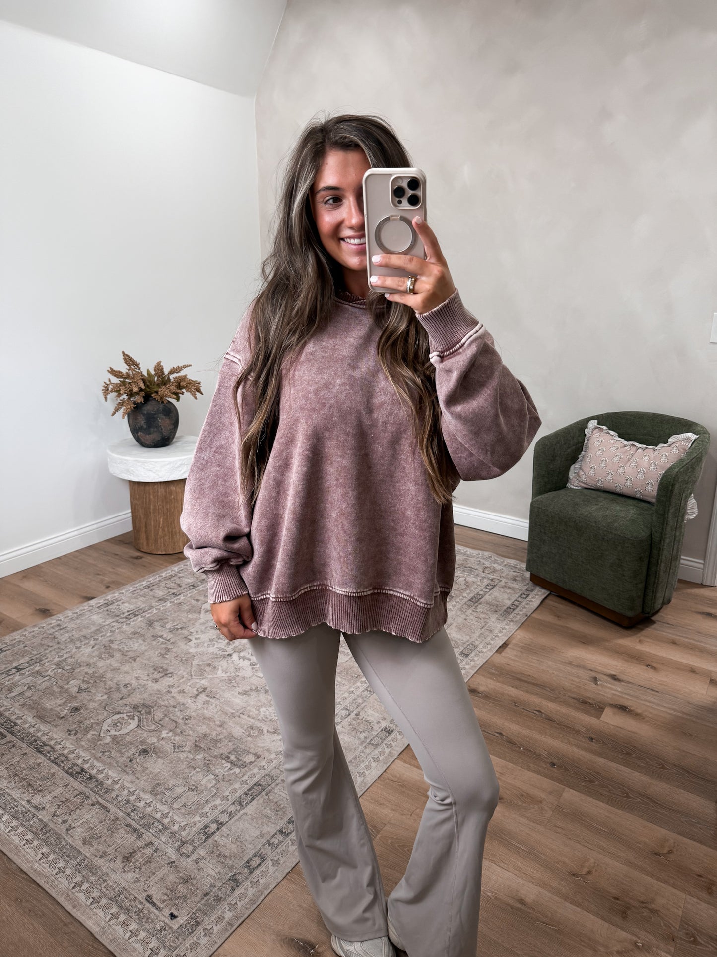 Favorite crossover Washed Fleece Pullover - brown