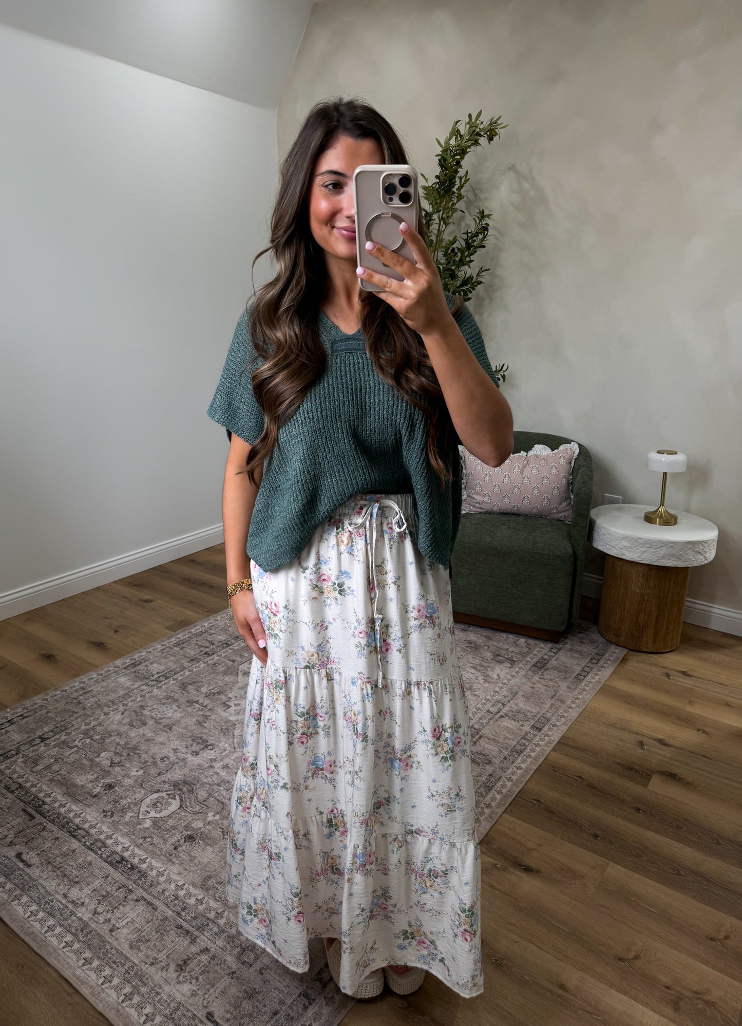 The Isabella Mid Waisted Tiered Midi Skirt - cream multi