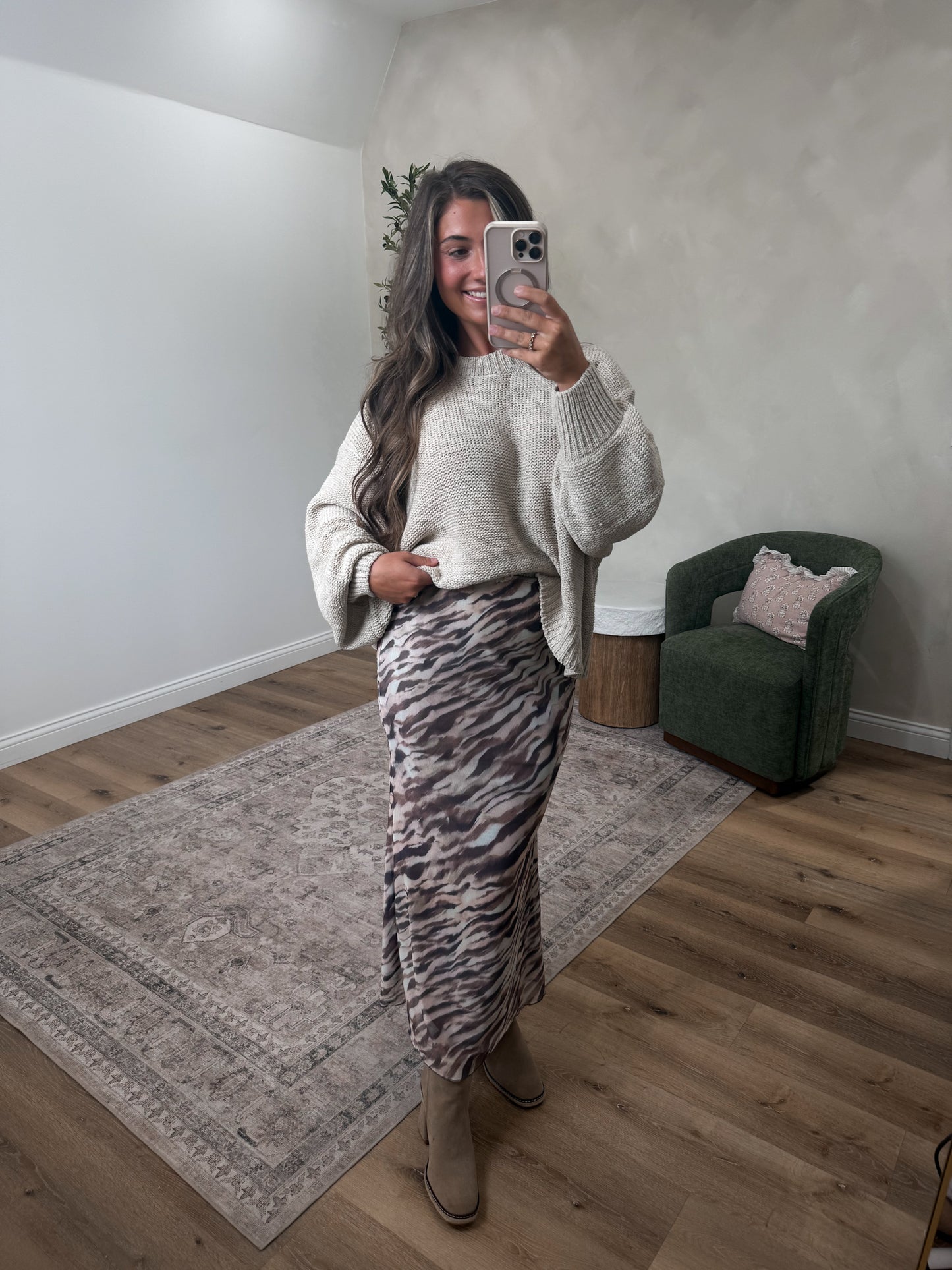 Vivienne Printed Maxi Skirt - taupe