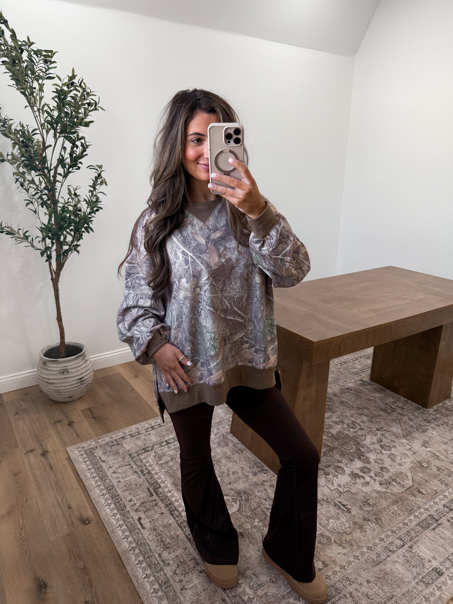 Vintage Camo French Terry Pullover - beige brown