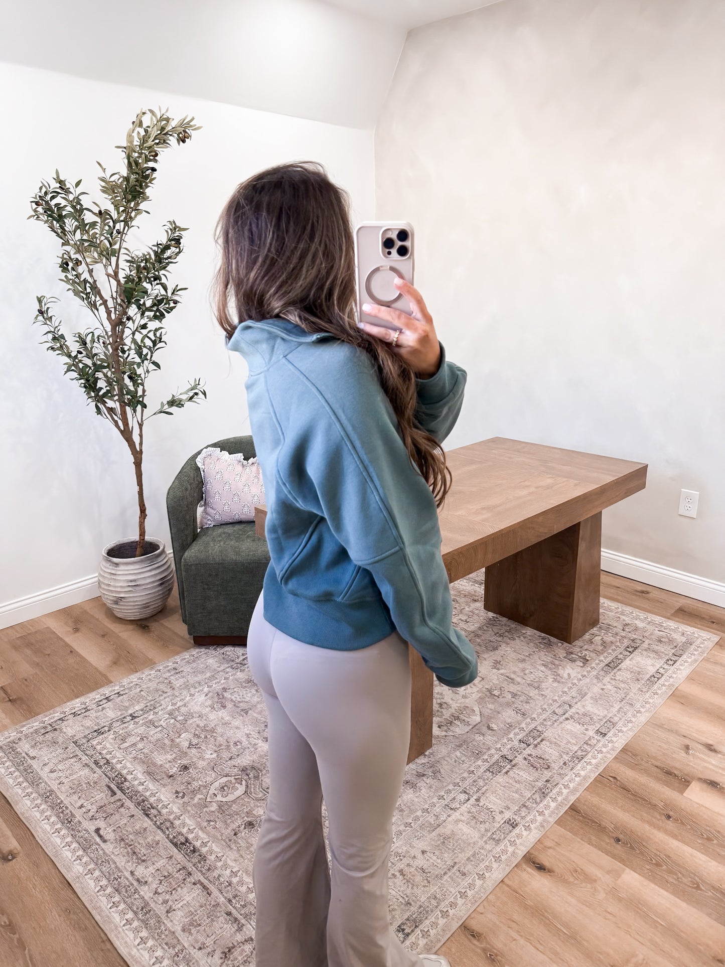 On the go pullover - Ash Jade