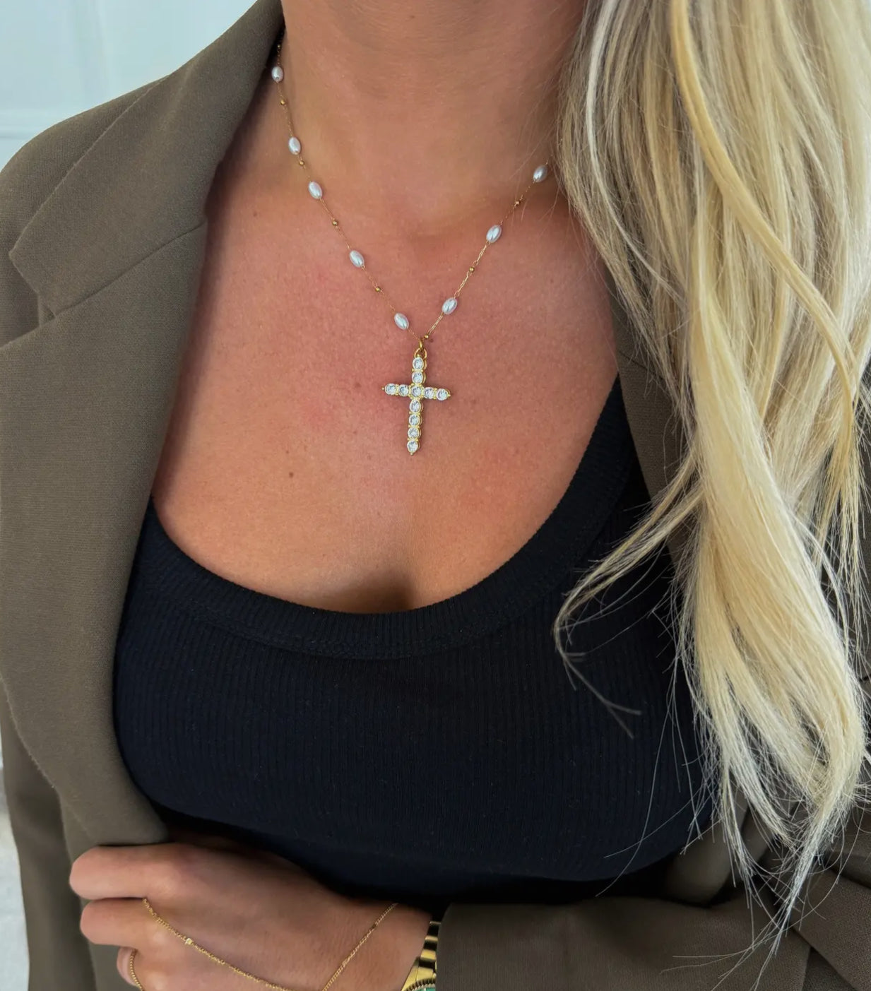 Waterproof Remi Pearl Chain Cross Necklace