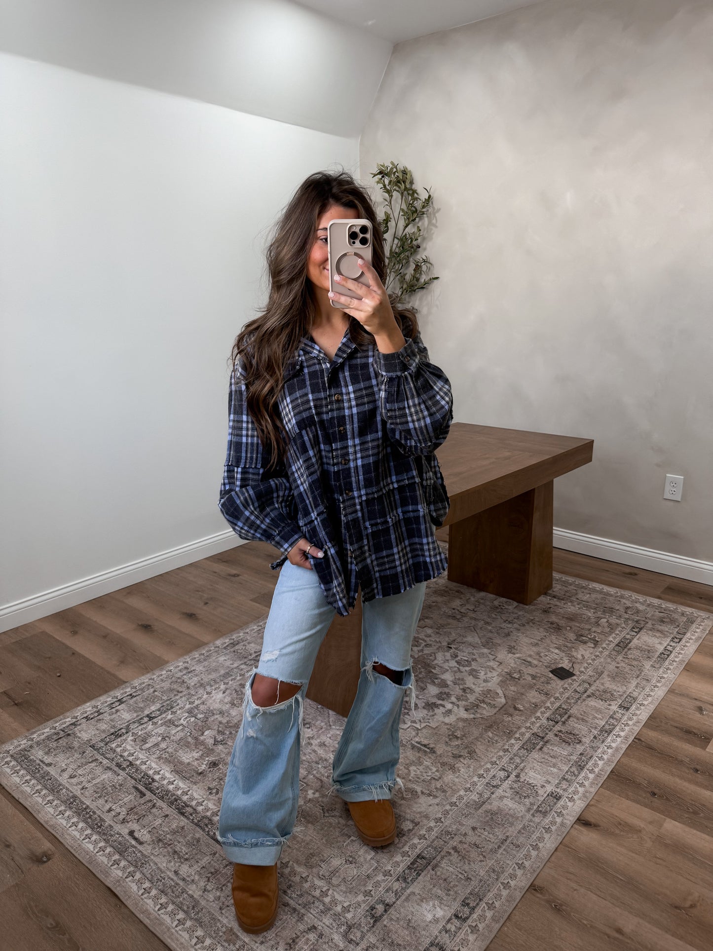 Wavelyn Flannel - charcoal / peri blue