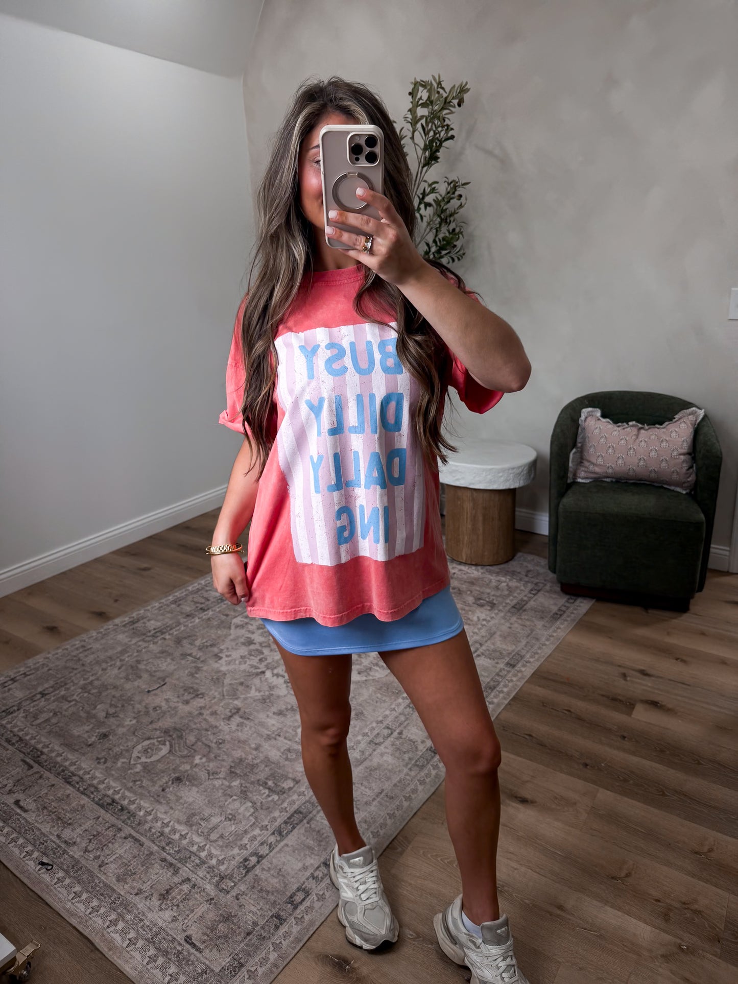Busy Dilly Dallying Graphic Tee - washed orange
