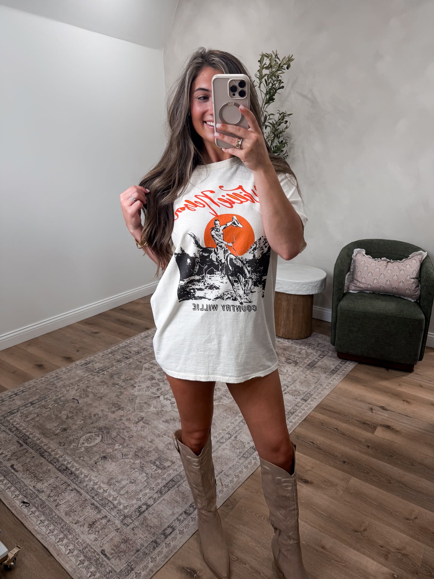 Willie Nelson Graphic Tee - off white