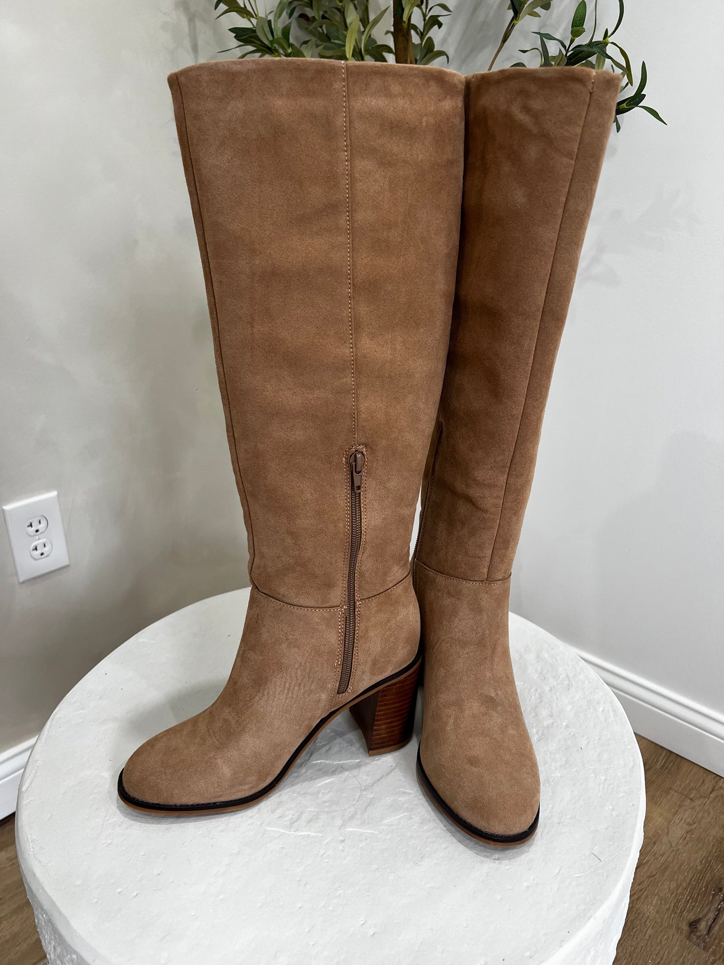 Dixie Suede Boots - maple