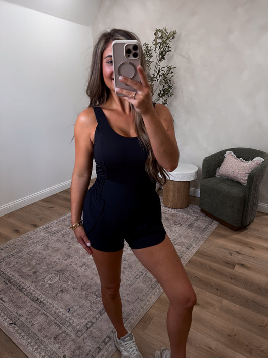 Simply Fit Active Shortsie - black
