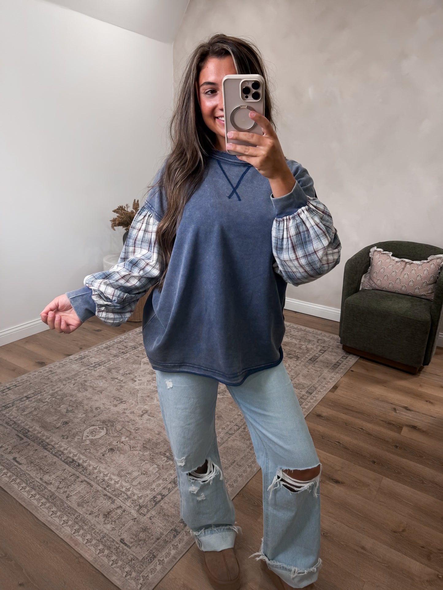 Indie Flannel Contrast Pullover - navy