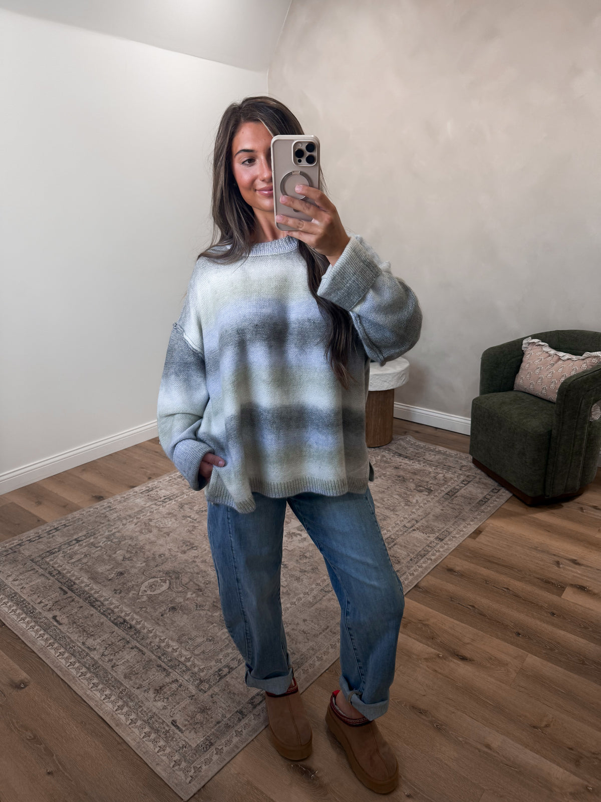 Low Tide Gradient Sweater - gray combo