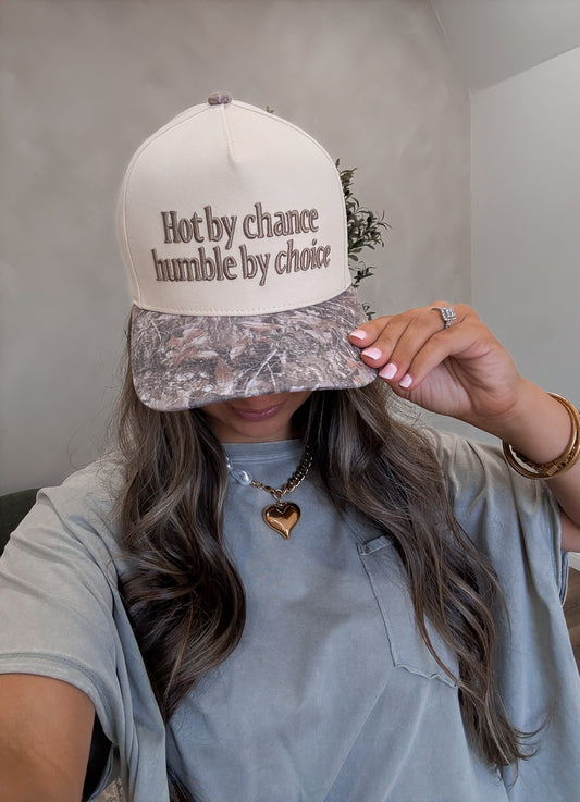 Hot By Chance Trucker Hat - beige/camo
