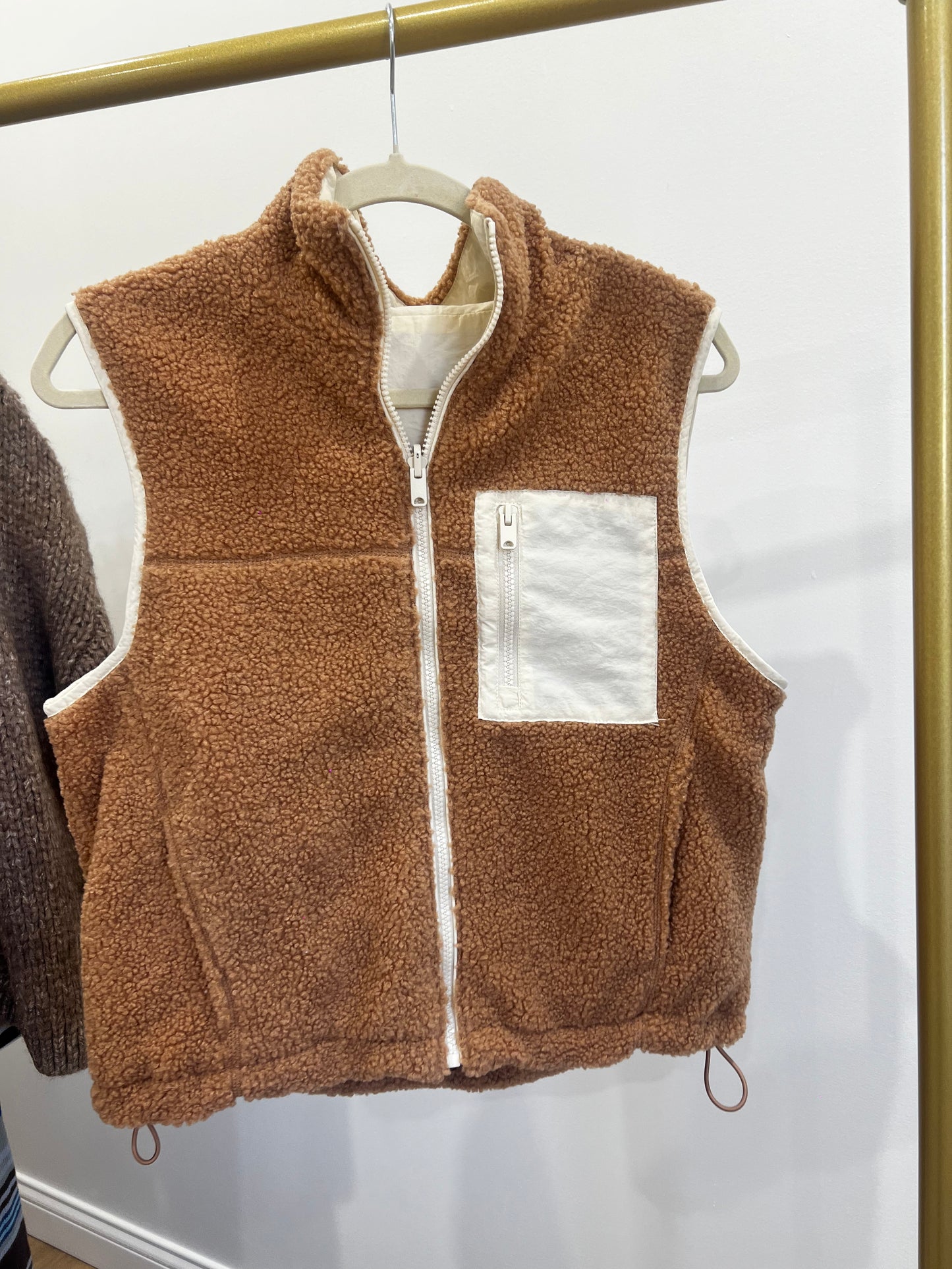 Camel Vest