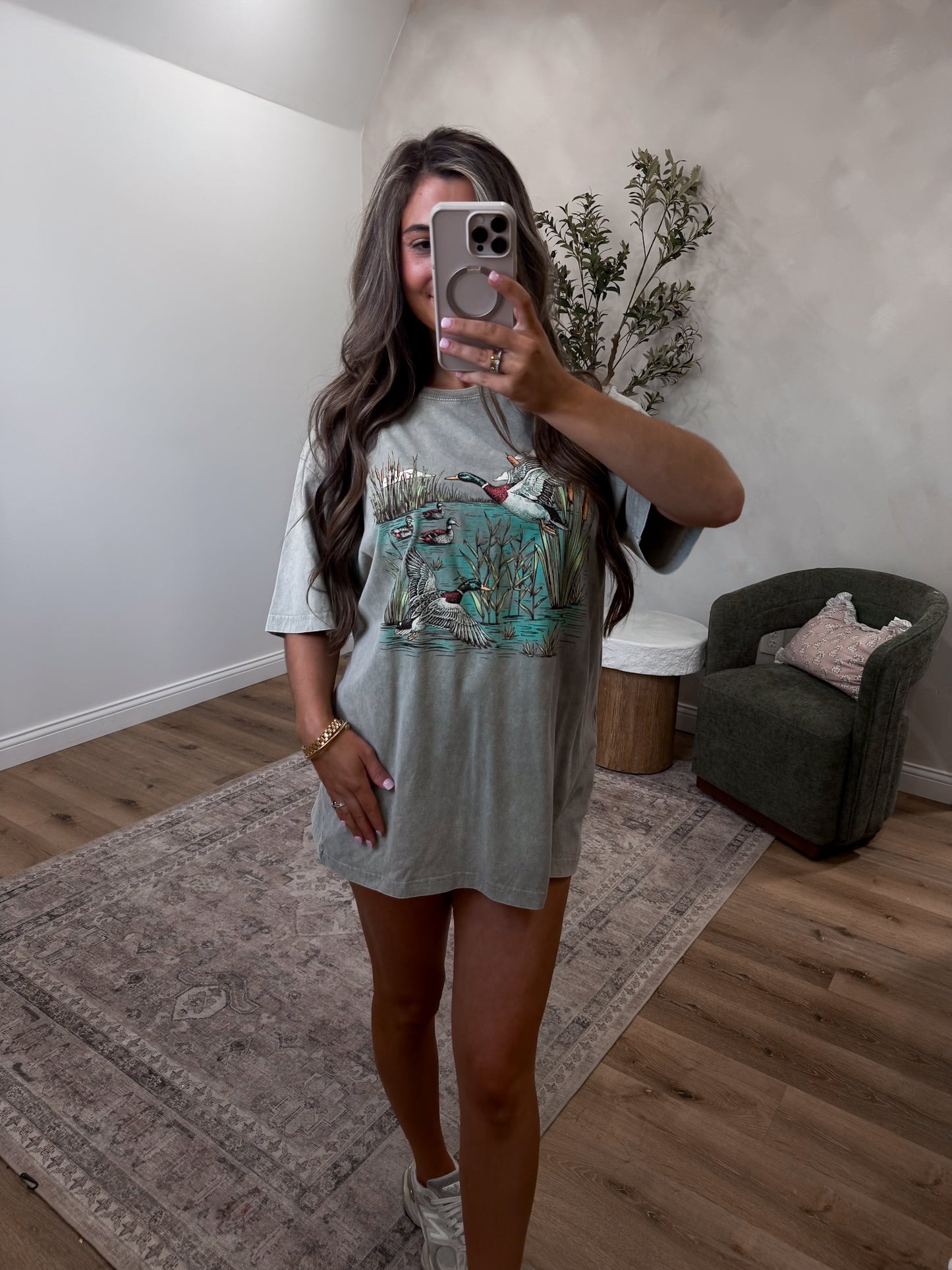 Mallard Ducks Boyfriend Tee - mocha