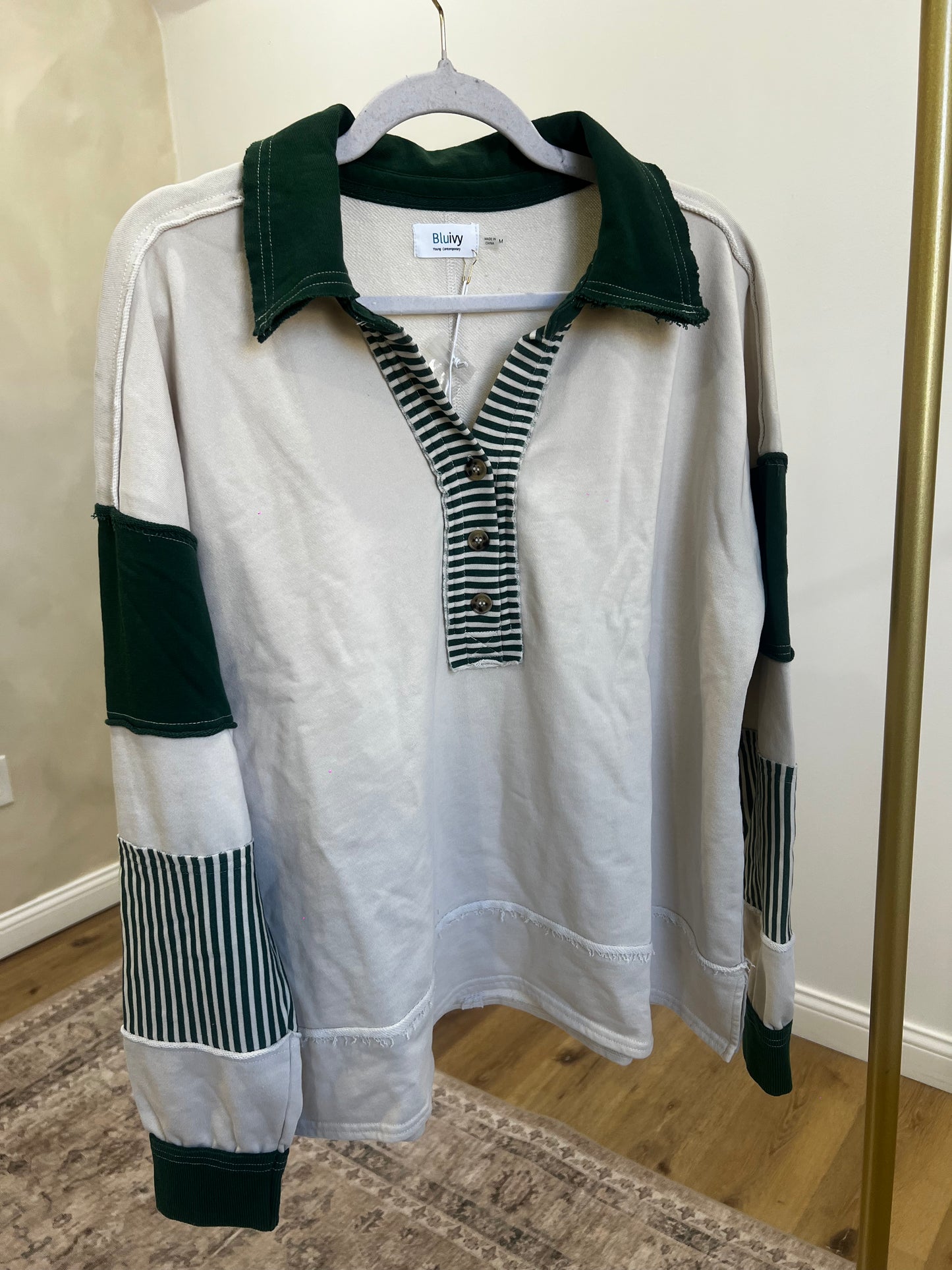 Color Block Pullover - ivory/hunter green