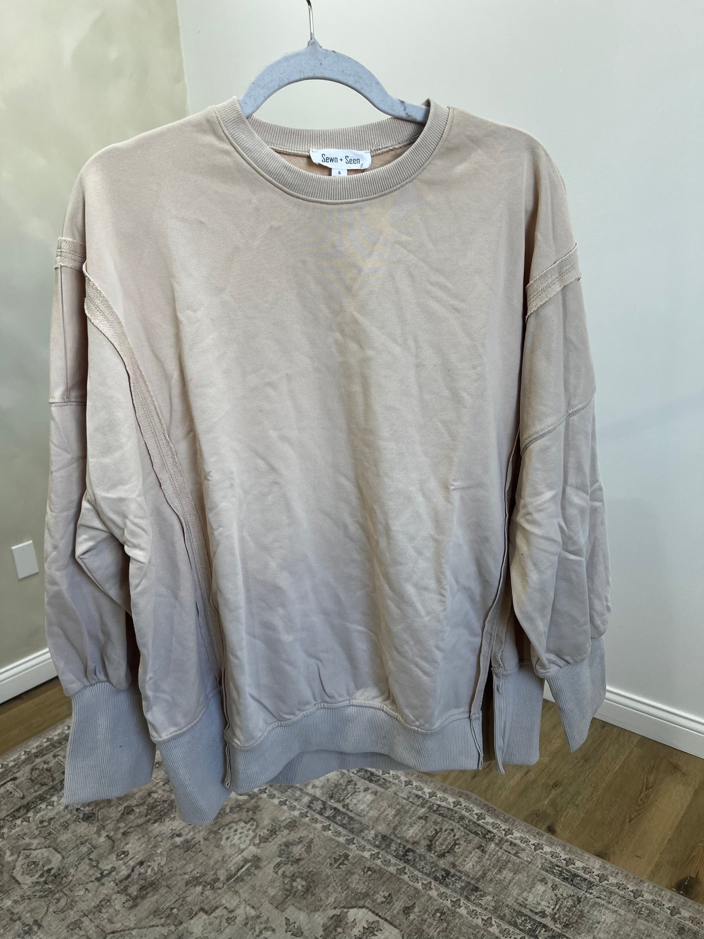 Sand Beige Pullover
