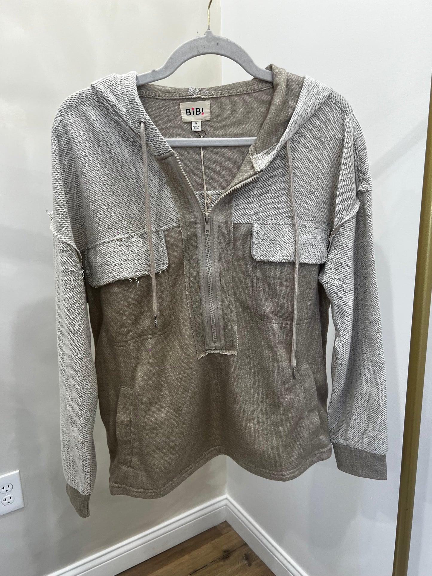 Hooded Pullover - light beige/sand