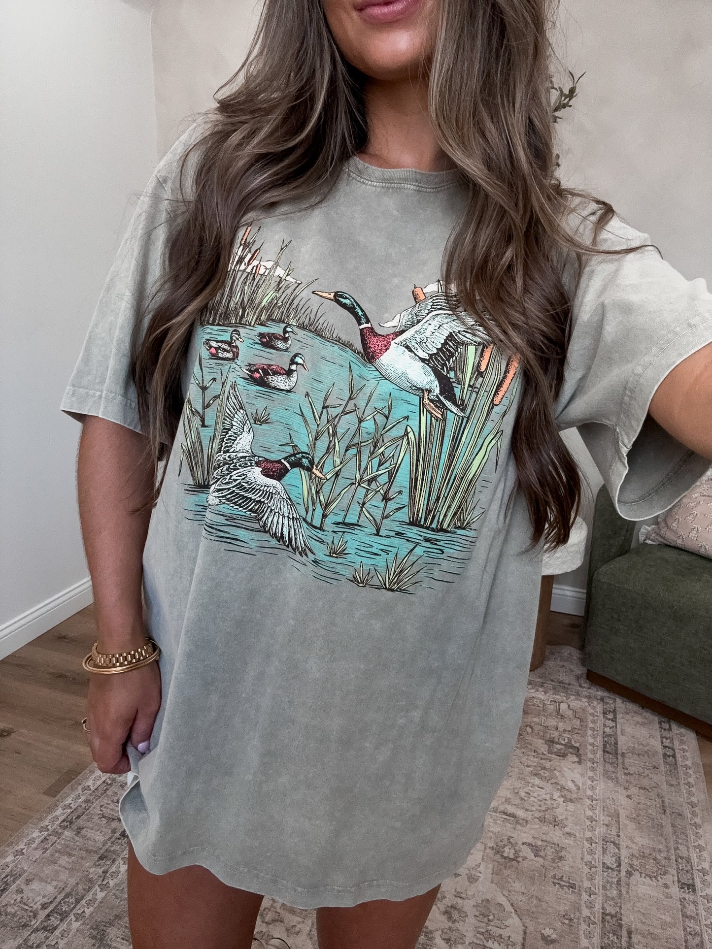 Mallard Ducks Boyfriend Tee - mocha