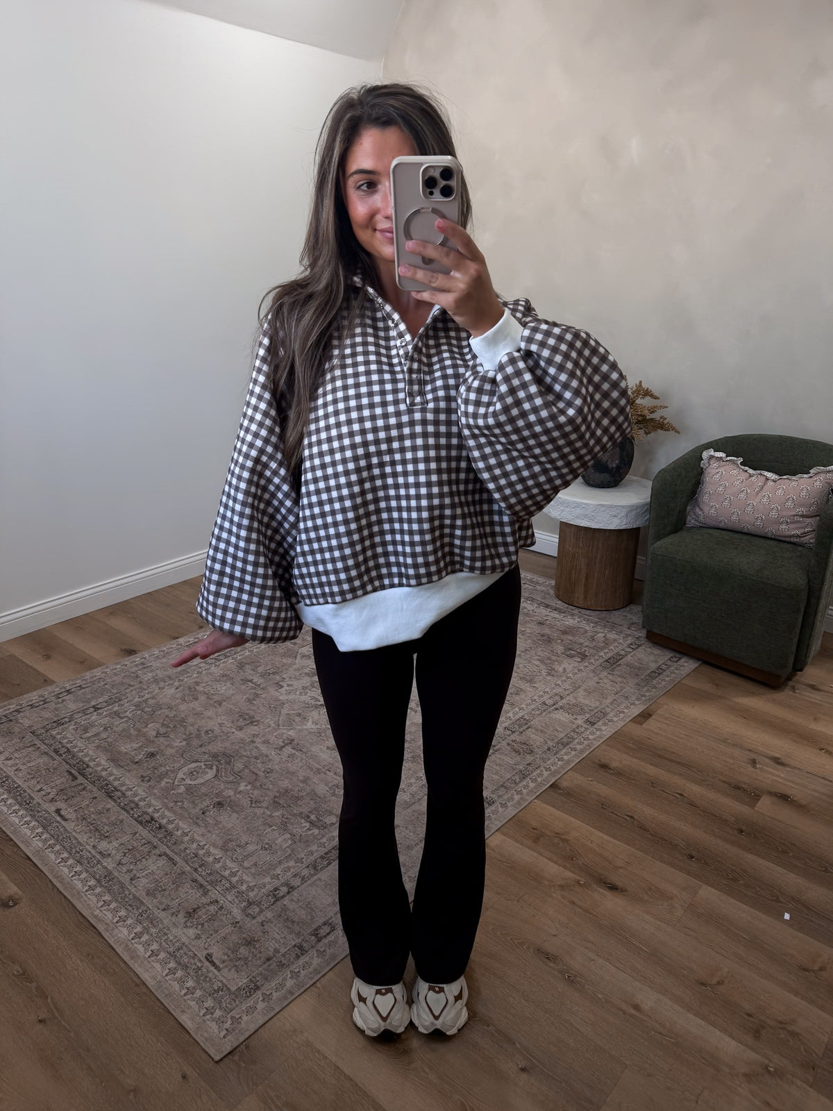 Luxe Piper Gingham Pullover - brown/white