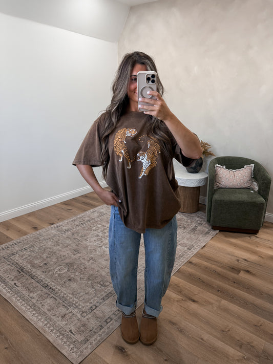 Puff Yin & Yang Tigers Graphic Tee - dark brown