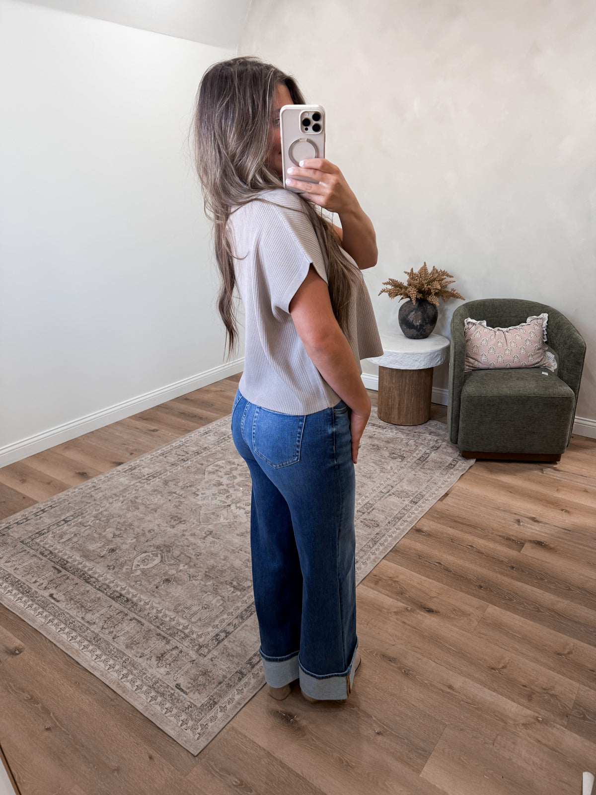 Drew Cuffed Wide Leg Pintuck Jeans - dark