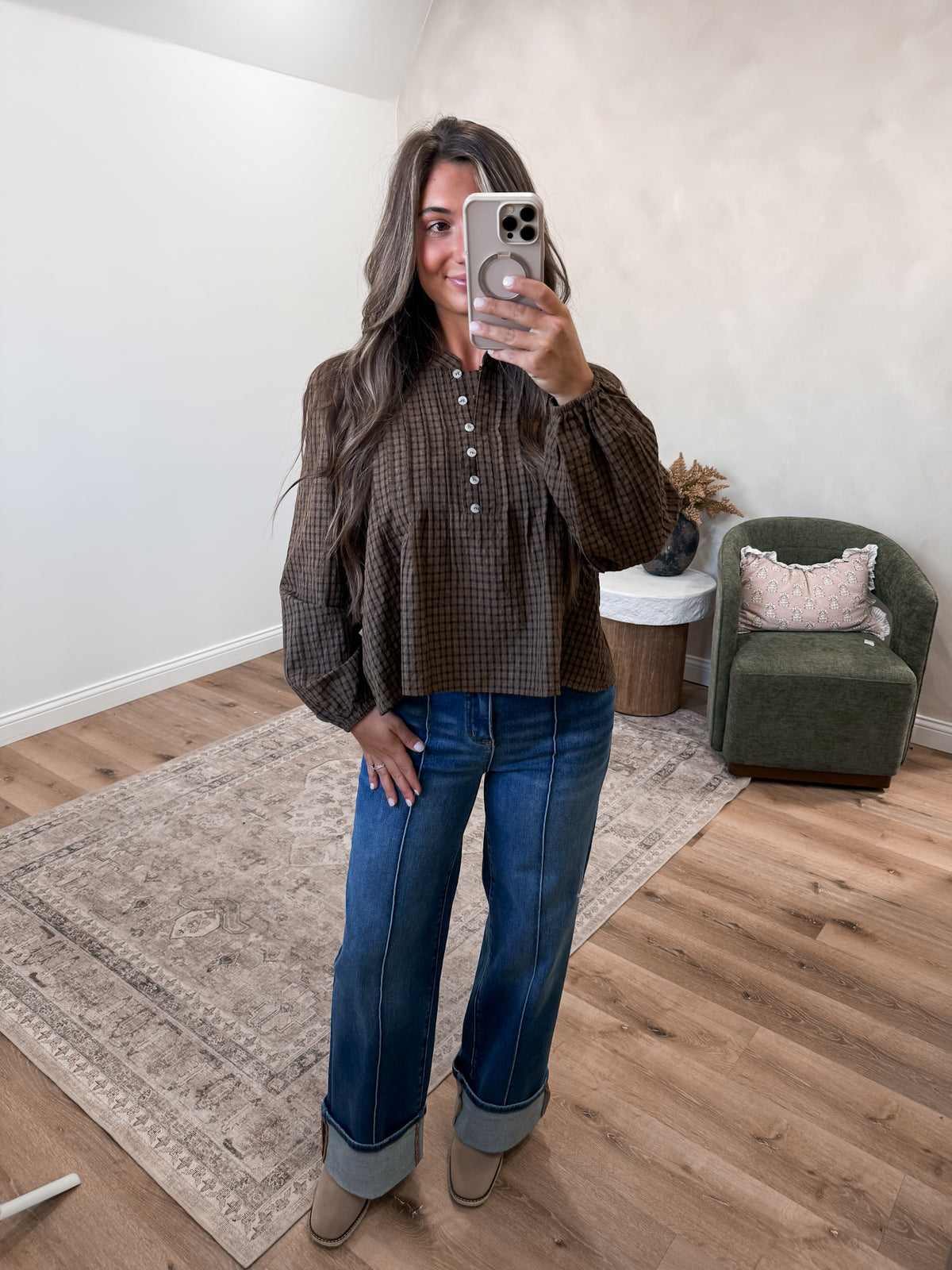 Cece Plaid Henley Top - brown