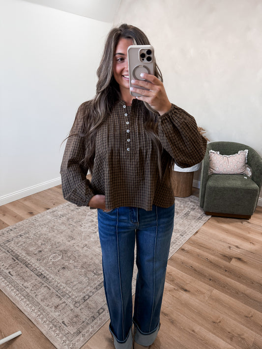 Cece Plaid Henley Top - brown
