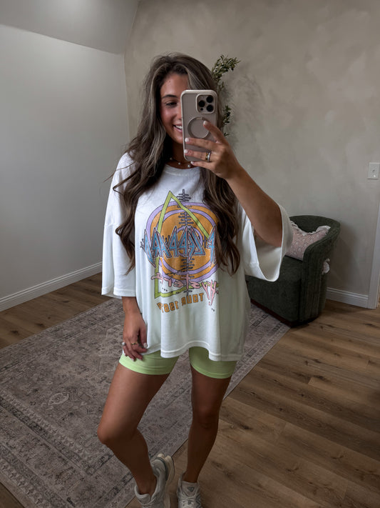 Def Leopard Graphic Tee - pearl