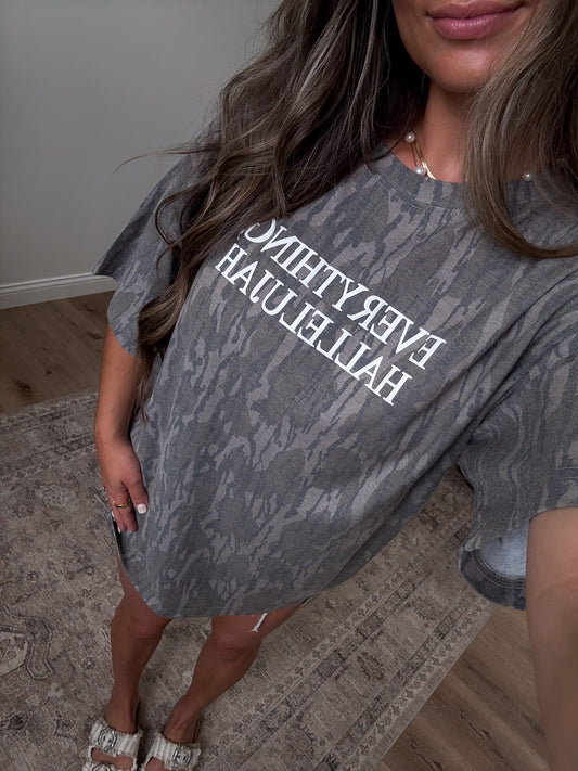 Mossy Oak "Everything Hallelujah" Bottomland Puff Tee - camo